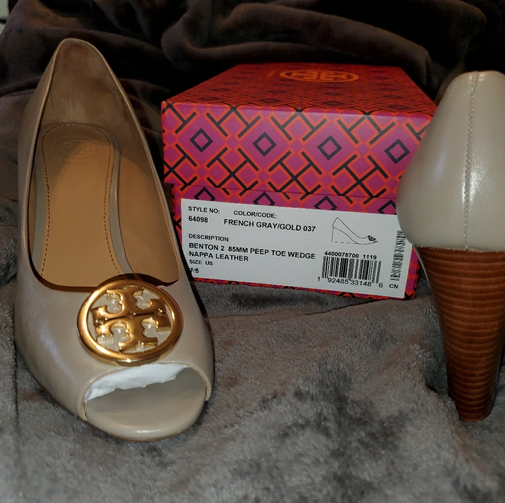 TORY BURCH peep toe wedge